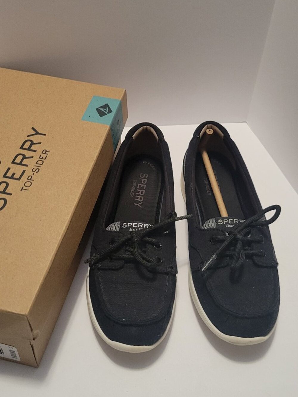 Sperry Rio Point Black Flats Style STS98064